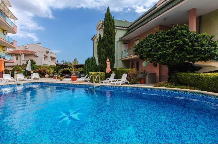 Duplex Apartments Sveti Vlas Exteriér fotografie